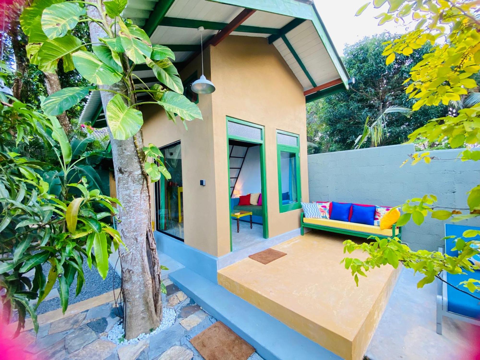 Randoni Villa Raddoluwa Exterior photo