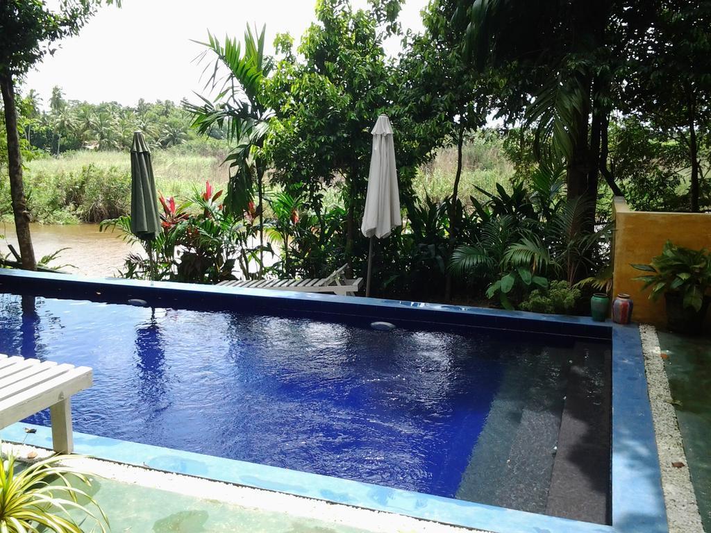Randoni Villa Raddoluwa Exterior photo
