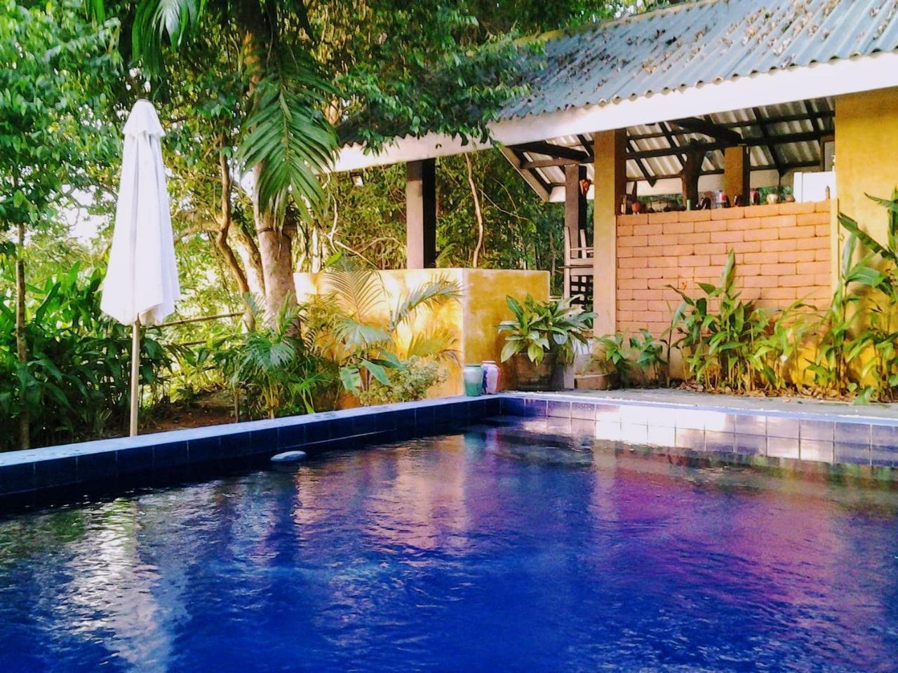 Randoni Villa Raddoluwa Exterior photo