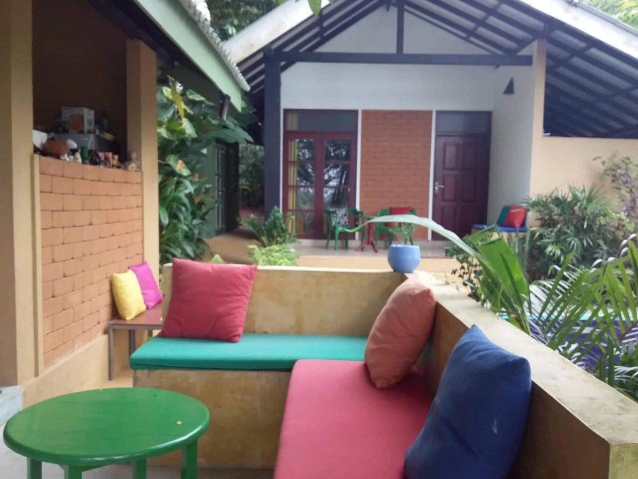 Randoni Villa Raddoluwa Exterior photo
