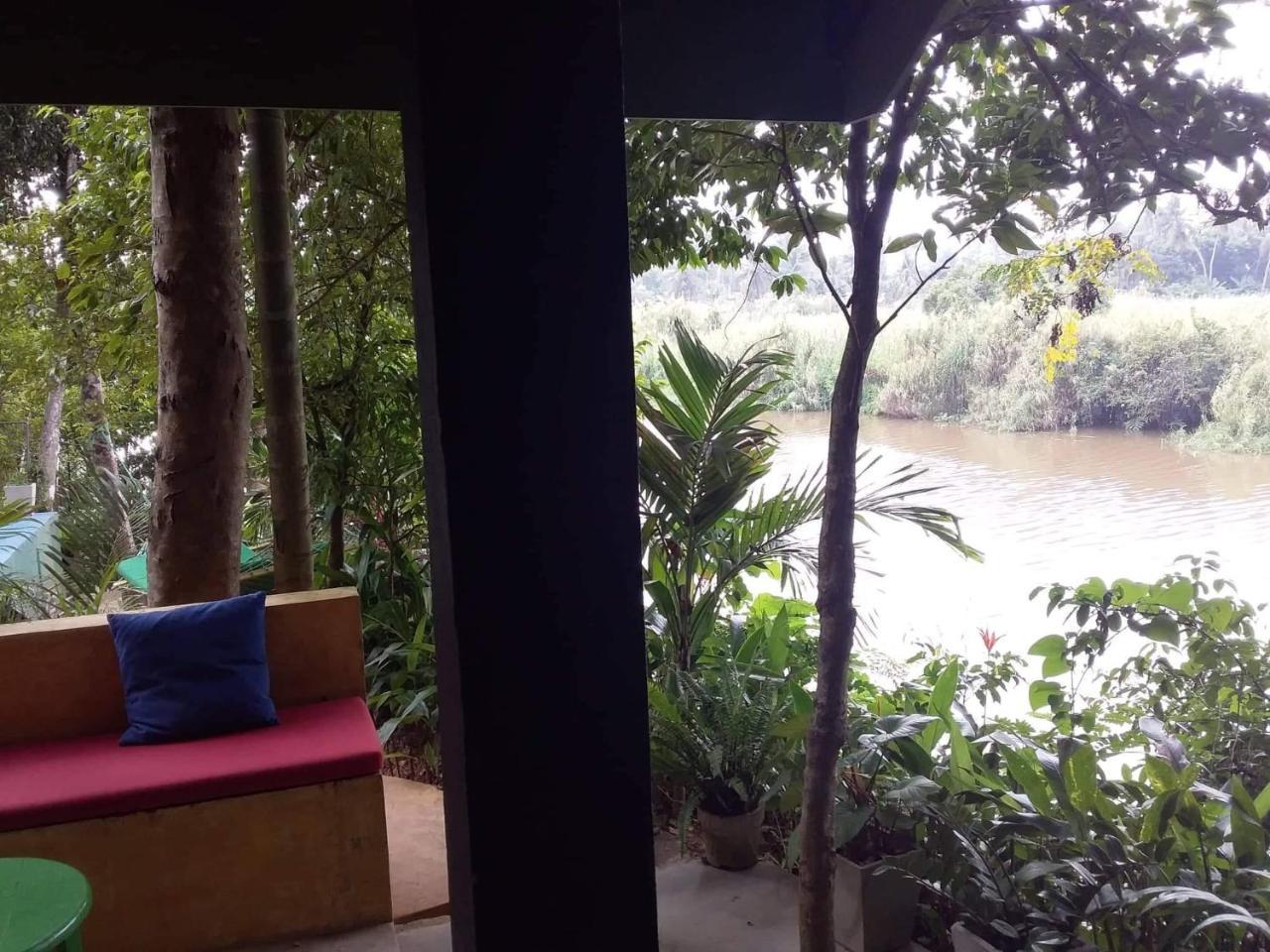 Randoni Villa Raddoluwa Exterior photo